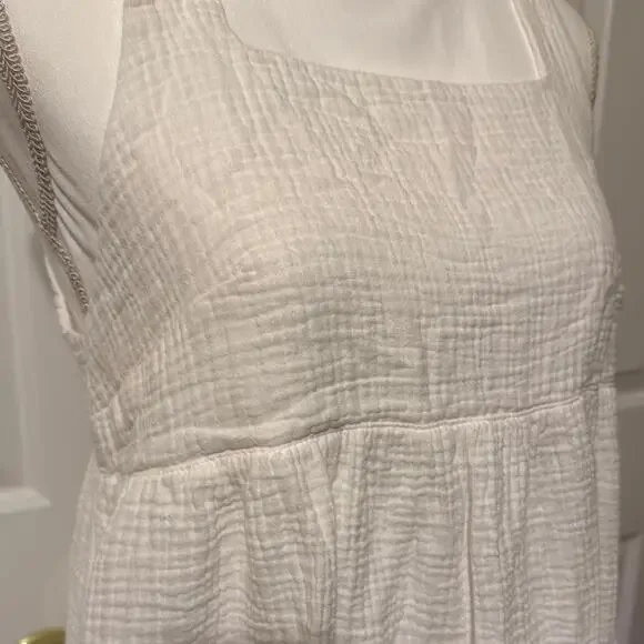 Chic and Comfy Cotton Midi Dress - Picture 5 of 8